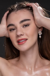 Portfolio Builder with Lorena