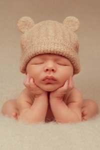 Newborn photography by Amie Boulton